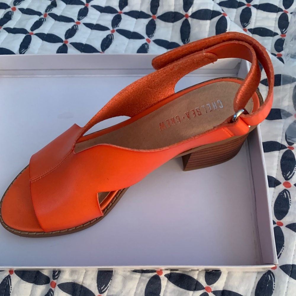 Block heeled sandal